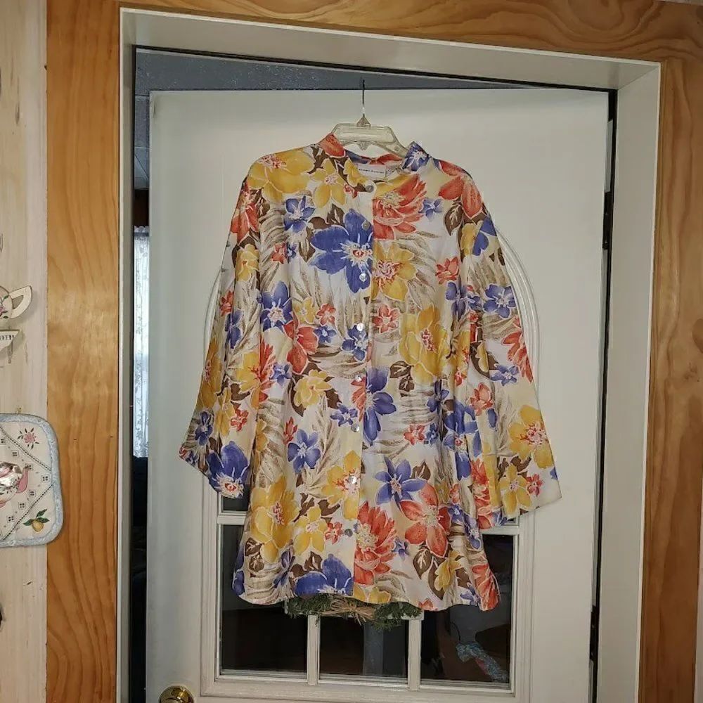 Alfred Dunner Yellow Multi-Color Flowered Button Down Top Size Women's 16W